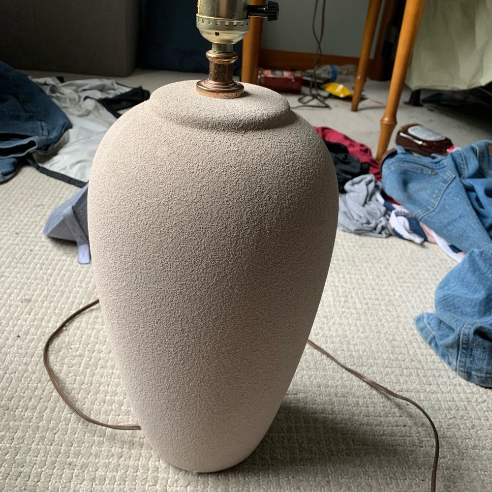 A Lamp Base - Picture 1 of 1